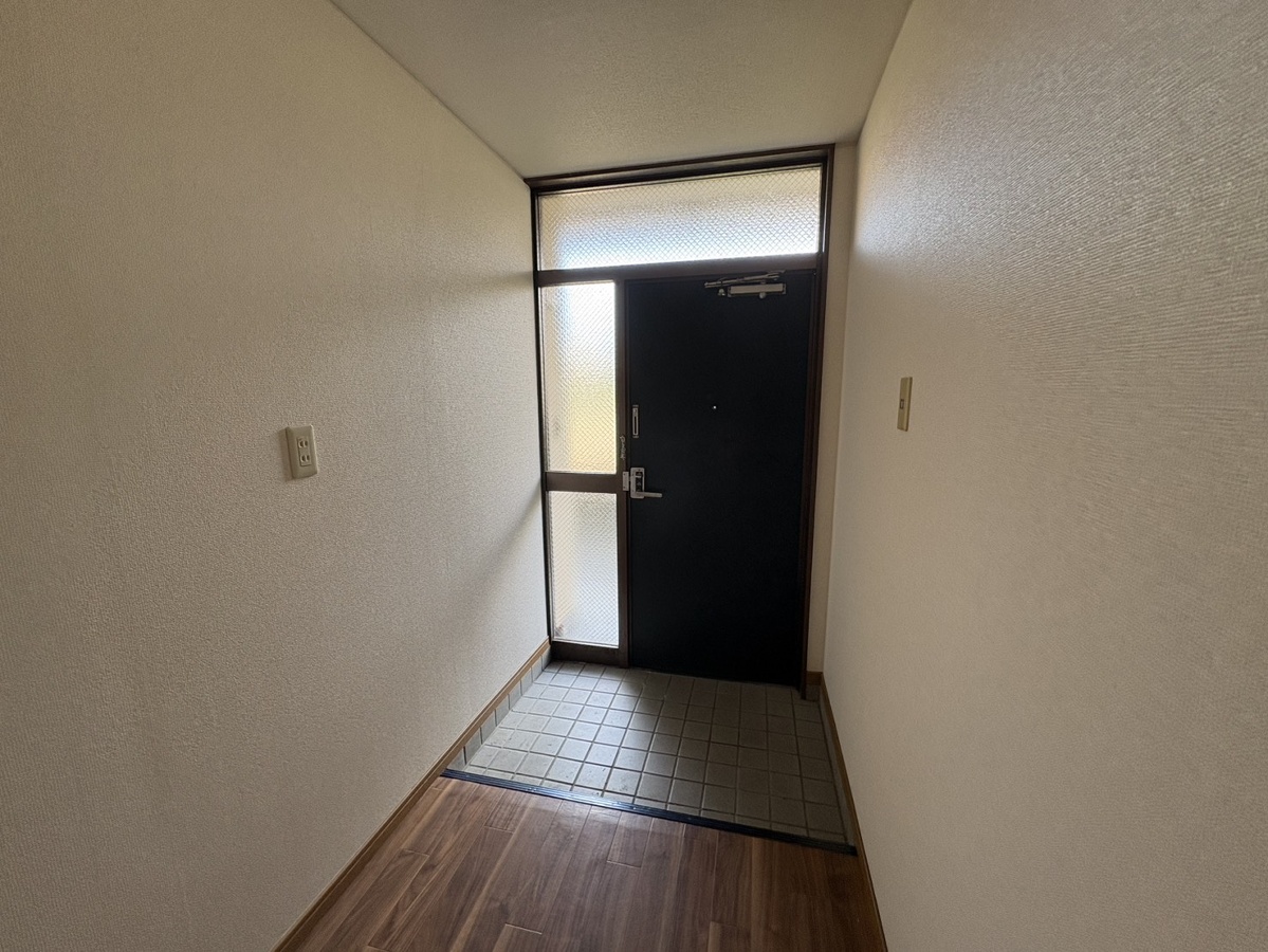 玄関 写真11
