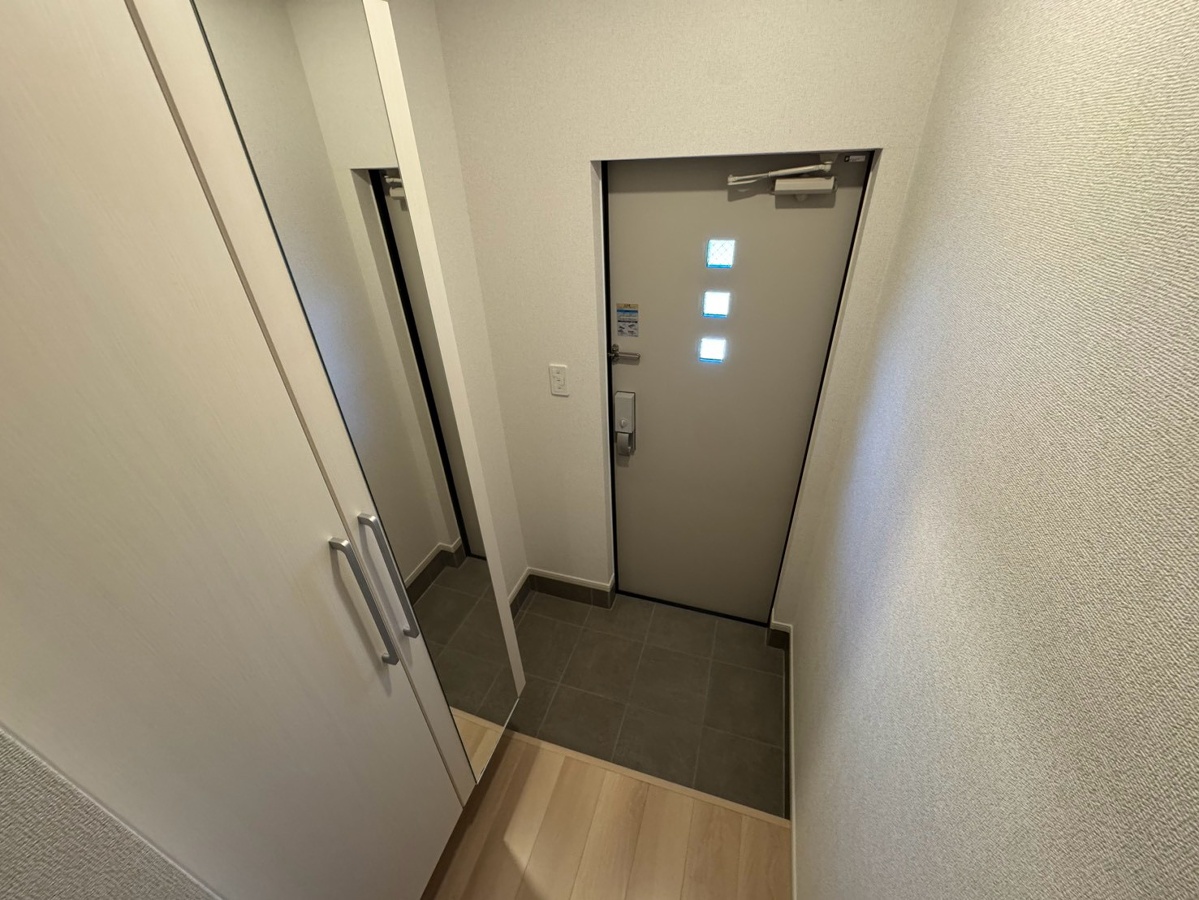 玄関 写真11
