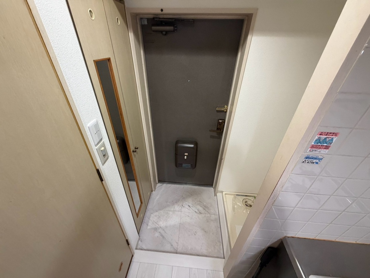 玄関 写真8