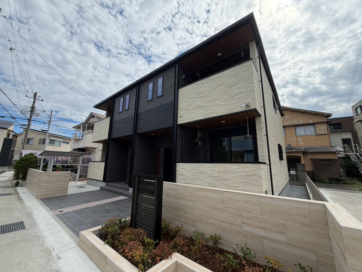 ルミエール伍番館