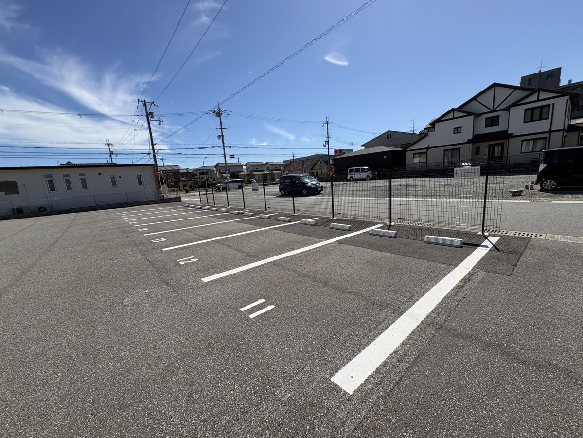 駐車場 写真32