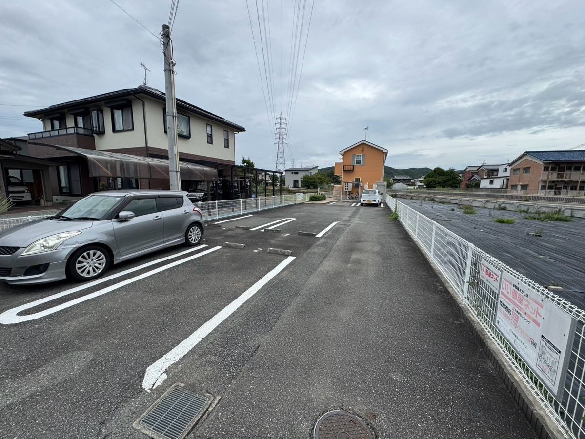 駐車場 写真32
