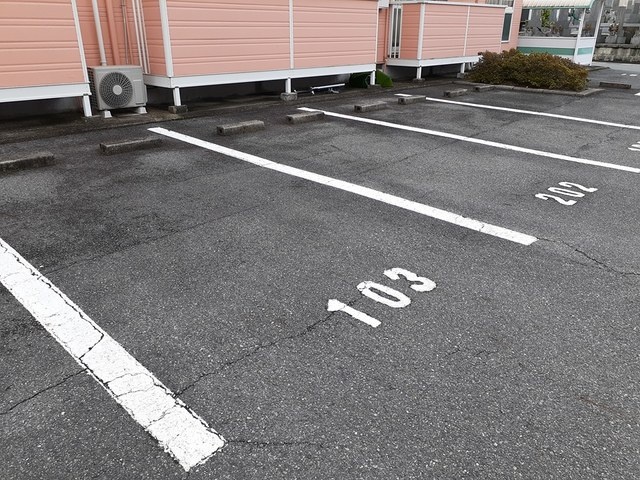 駐車場 写真13