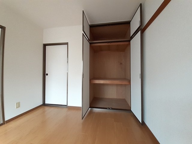 居室 写真4