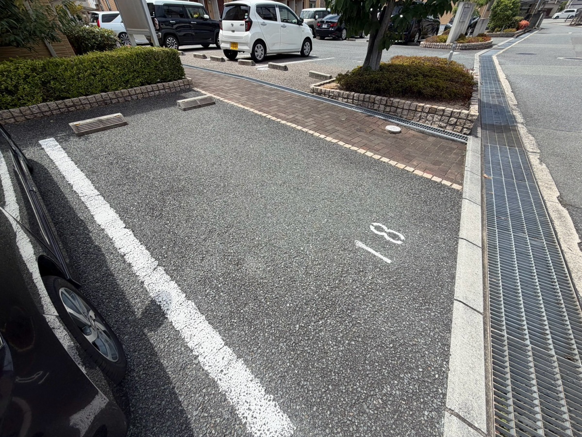 駐車場 写真5