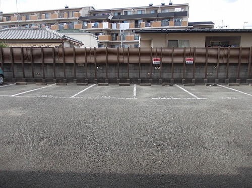 駐車場 写真13