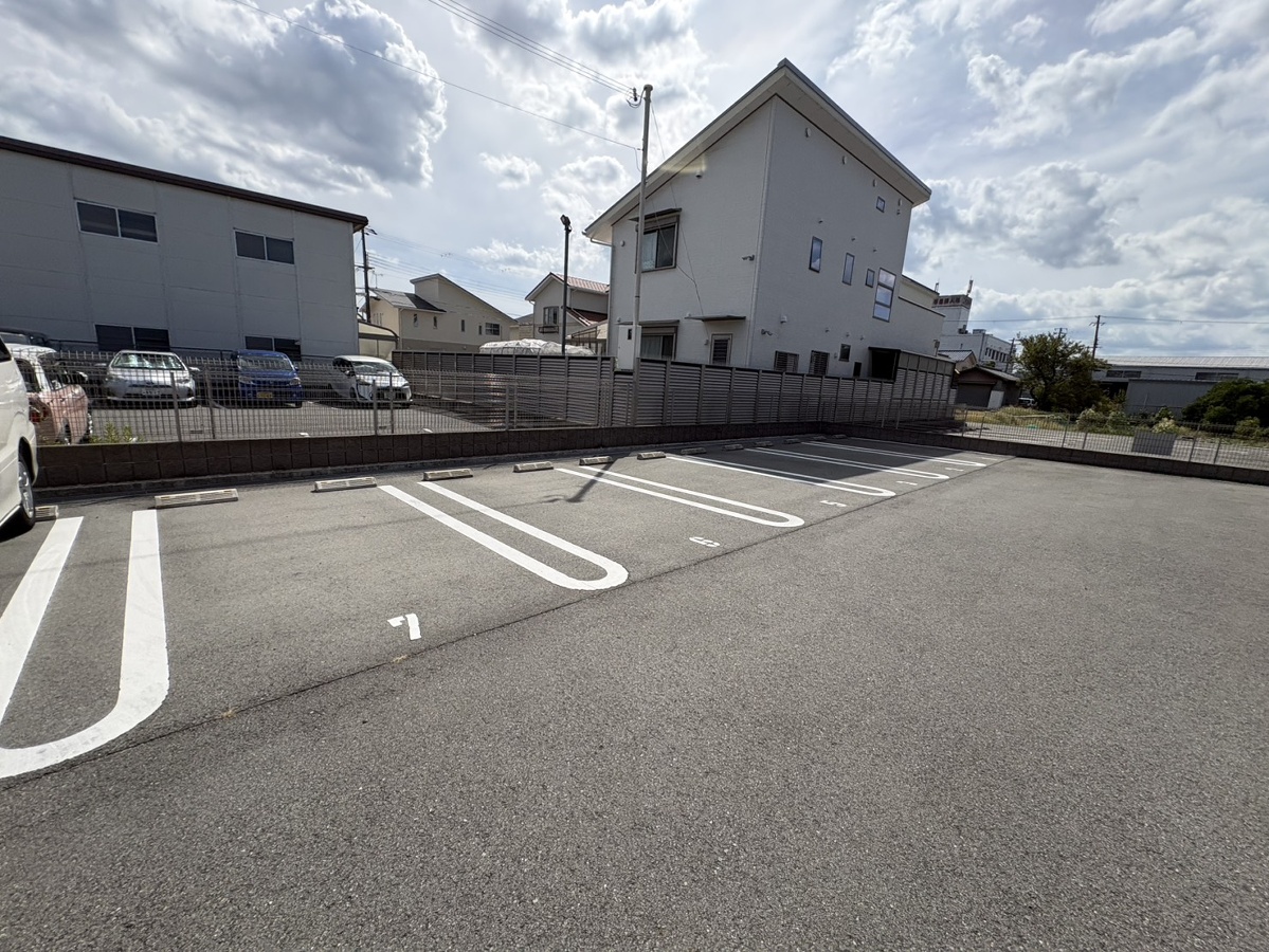 駐車場 写真32