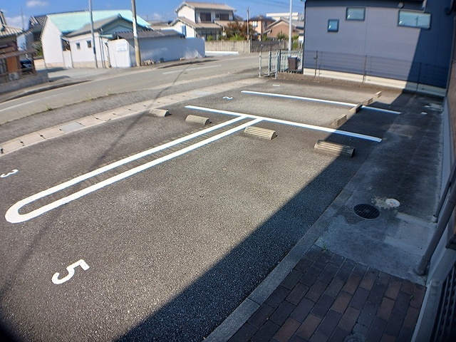 駐車場 写真13