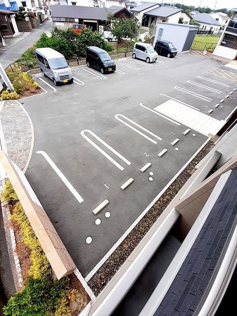 駐車場 写真13