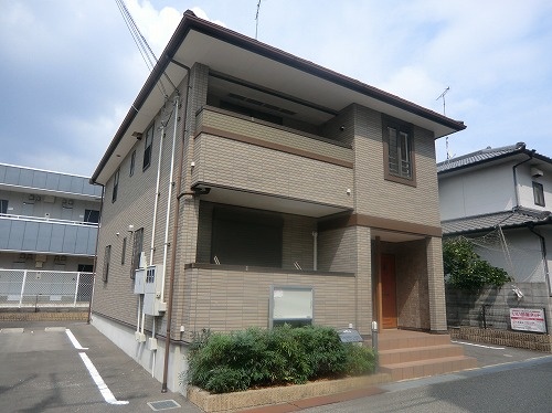 カレットカーサ
