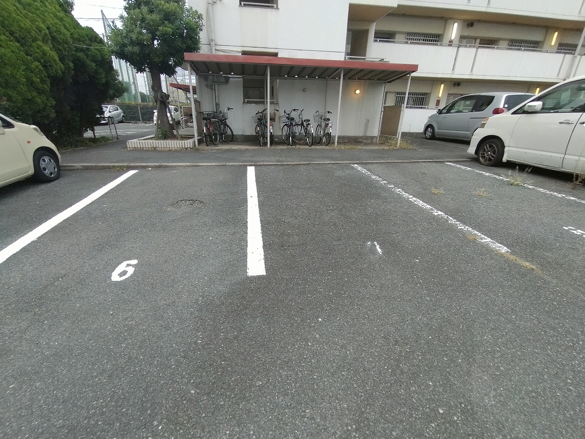 駐車場 写真32