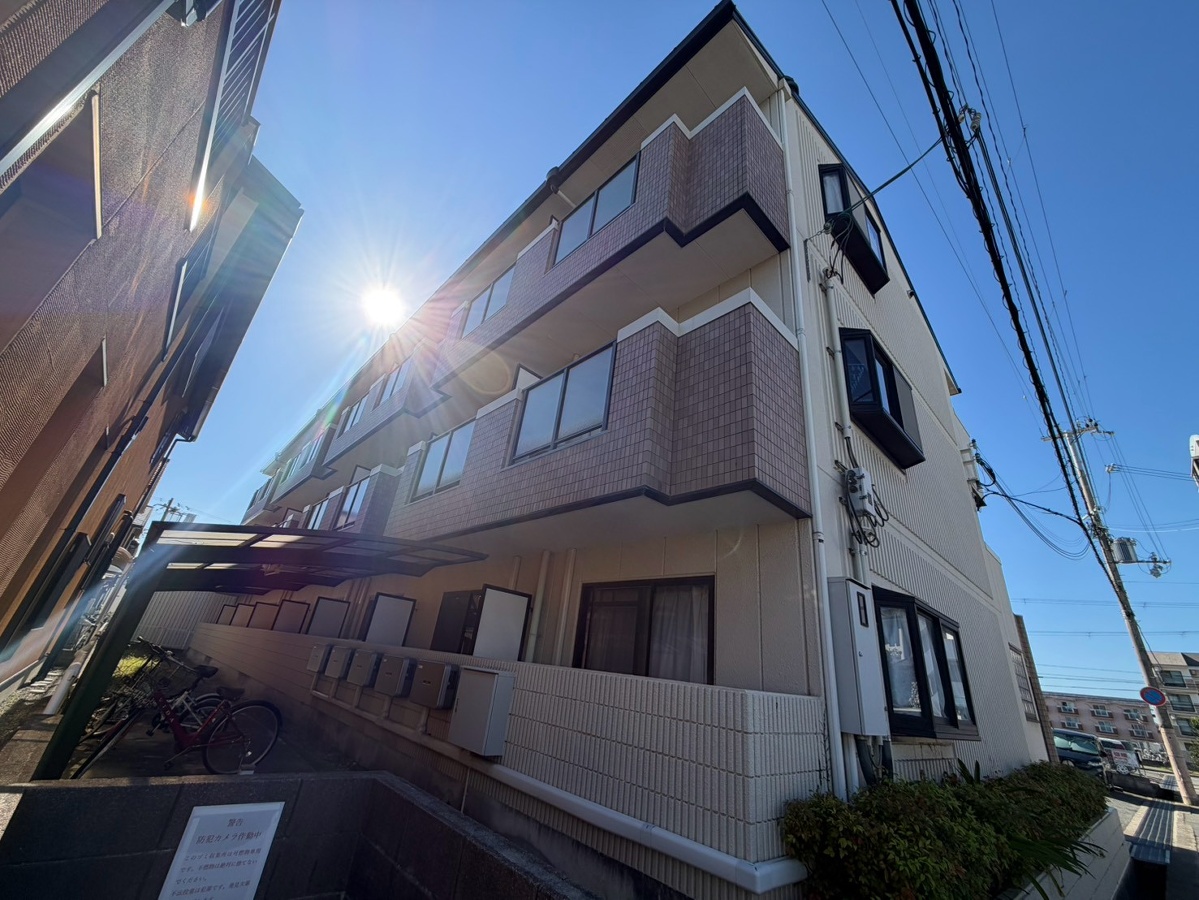 C・フィールド