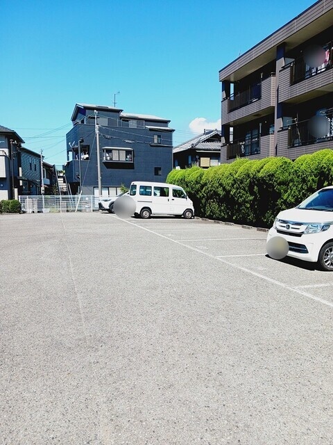 駐車場 写真13