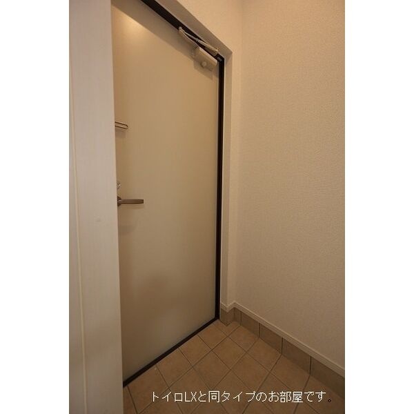 玄関 写真4