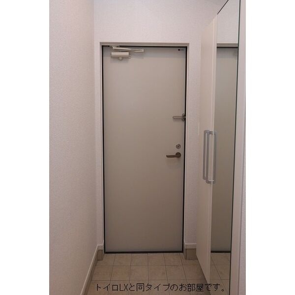 玄関 写真4