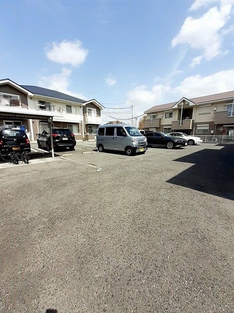 駐車場 写真13