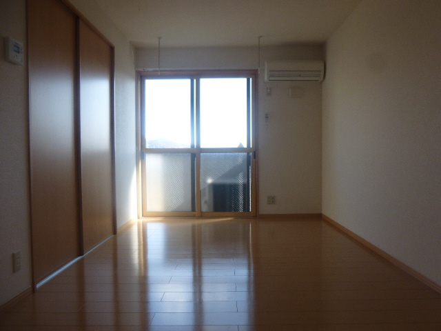 居室 写真7