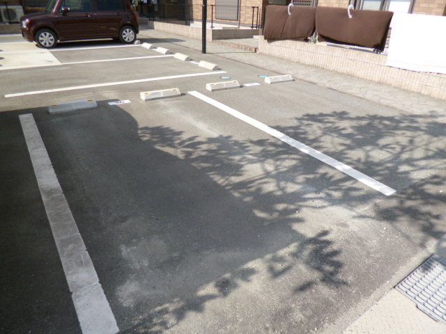 駐車場 写真3
