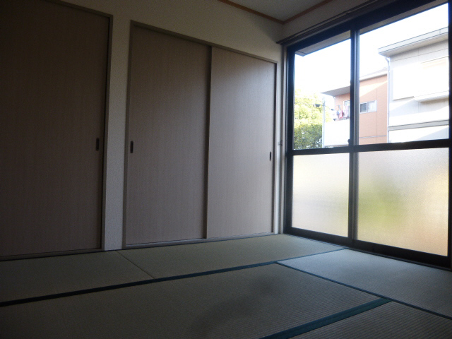 居室 写真8