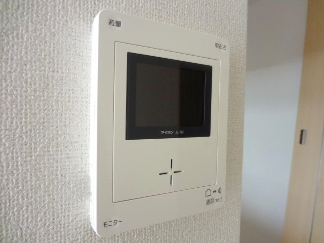 セキュリティ TVモニター付きインターフォンで安心ですよ 写真16