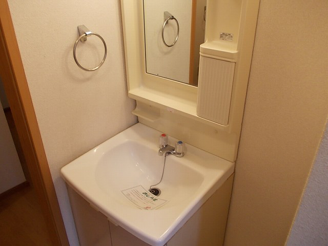 洗面所 洗面所は独立タイプとなってます☆ 写真5