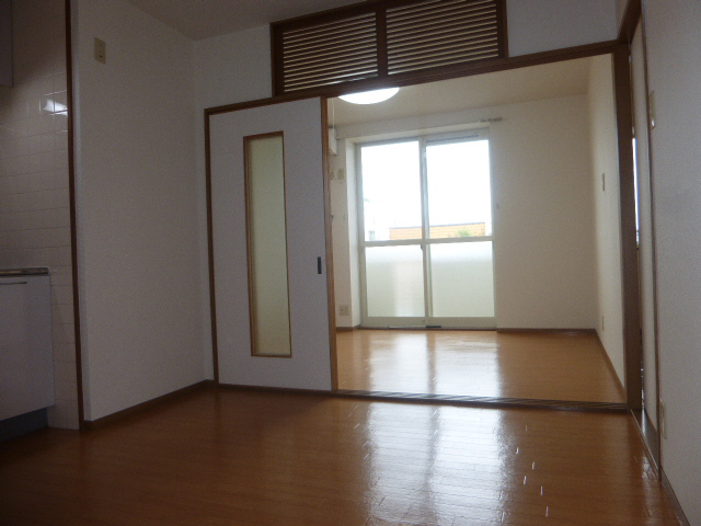 居室 写真7