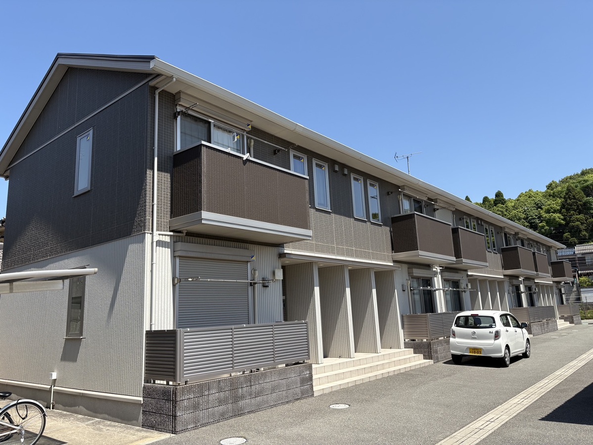 サンヨーハウジング