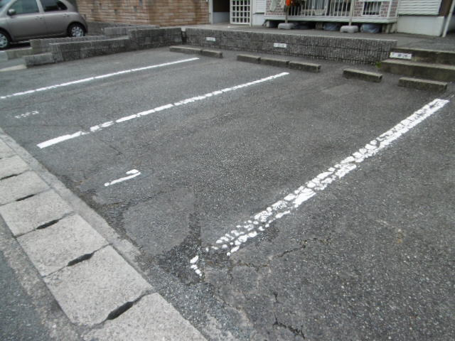 駐車場 写真19