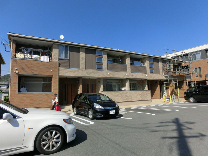 物件番号:1125464126 御着駅まで徒歩12分!経済的な都市ガス物件。最新の室内設備で快適!