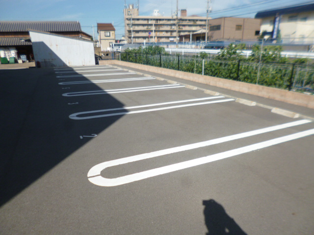 駐車場 写真3