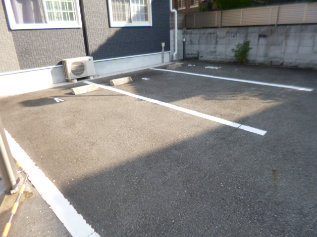 駐車場 写真5