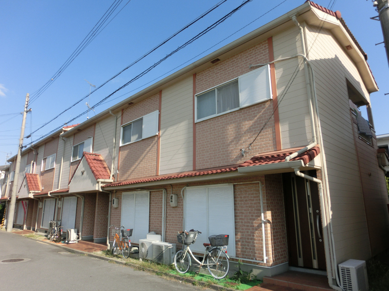 物件番号:1125477450 加古川駅まで徒歩14分♪外観オールリフレッシュ！人気のリノベーション物件です♪