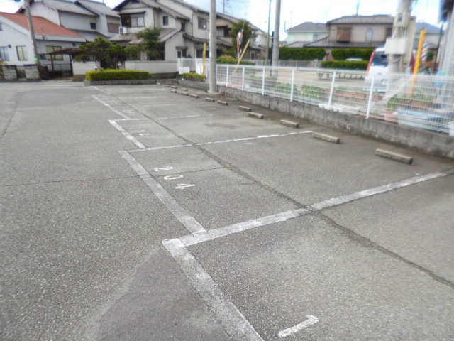 駐車場 写真14
