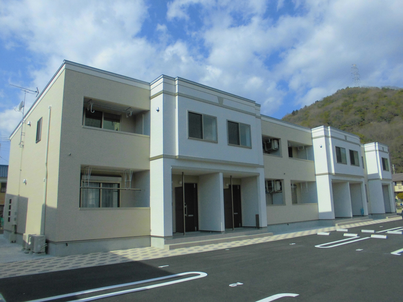 パストラル津倉