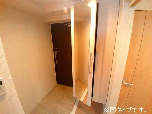 玄関 写真4