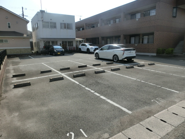 駐車場 写真4