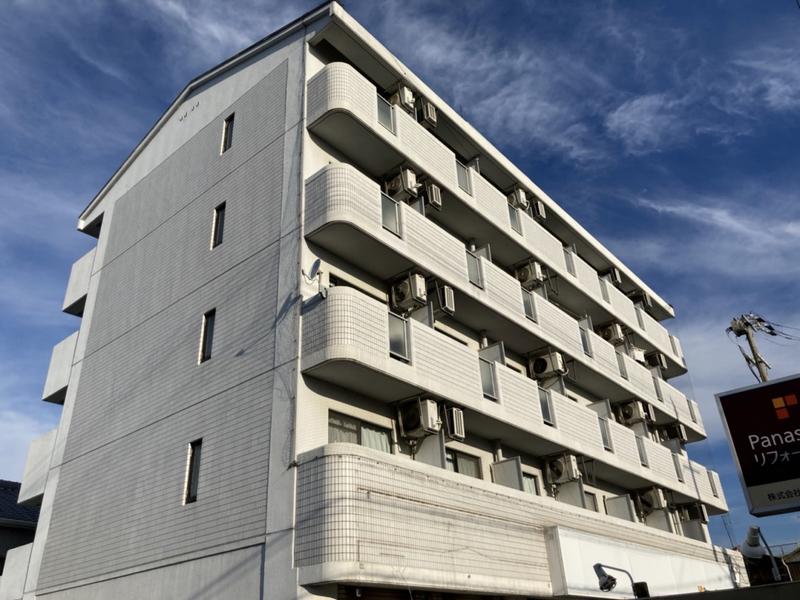 ジュネス伊伝居