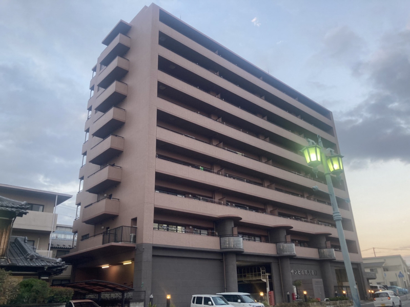 サンヒルズ弐番館