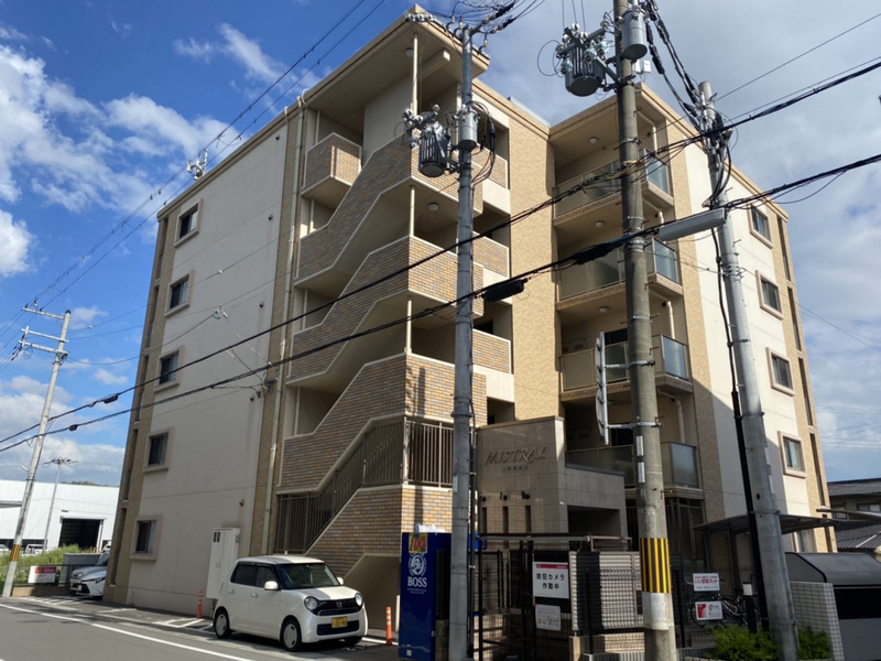 Tre　Court東姫路