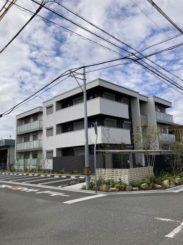 シャーメゾン HARU