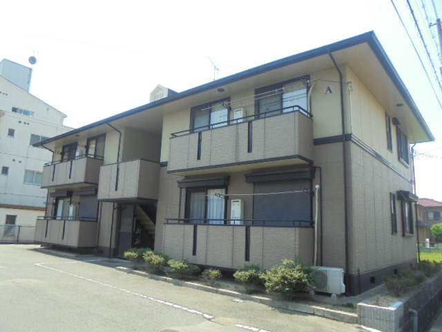 サンマルシェ　B棟