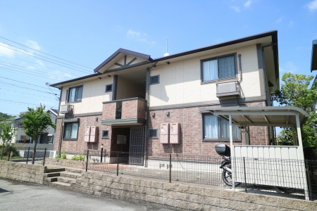 物件番号:1055449491 駐車場１台込み。人気の１坪風呂！！収納豊富でファミリー様にオススメ！