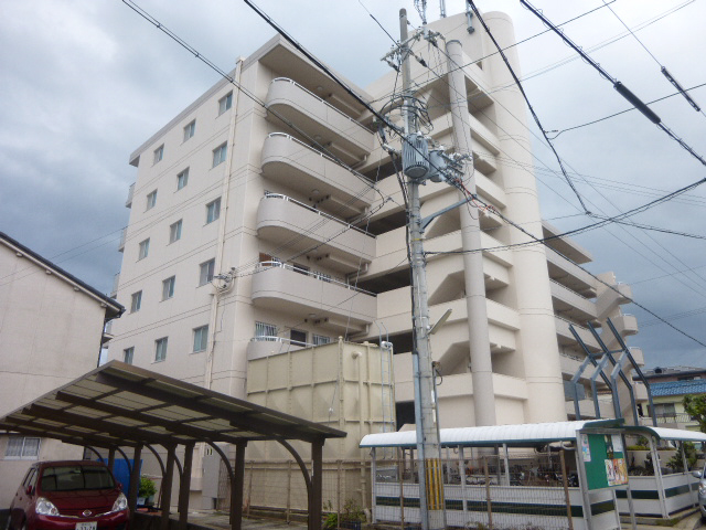 メゾンヨコハマ