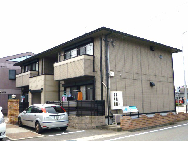 ハイツ　ミウラ