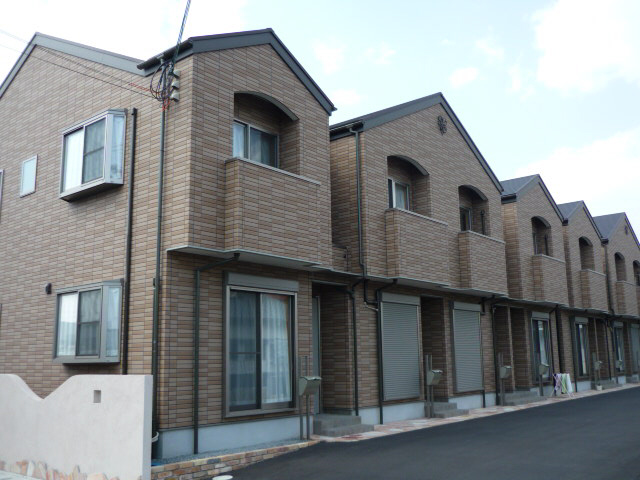 ルッソスパジオB棟