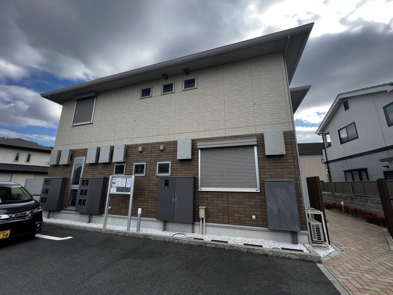 ローヤルヴィラ勝原