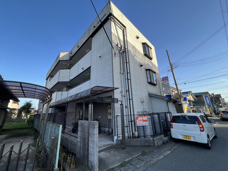 Cハウス