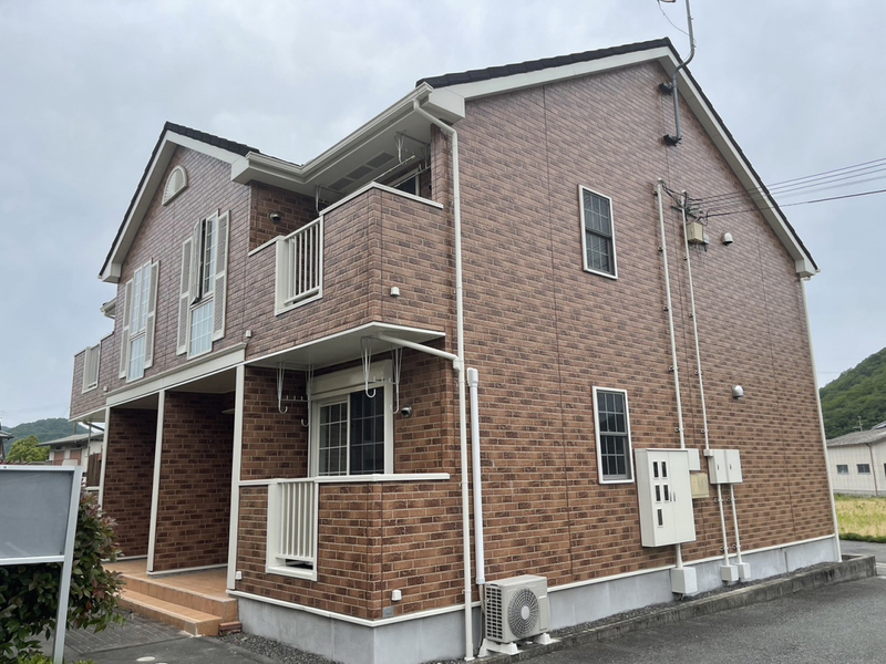 メゾン　ド　セゾンA