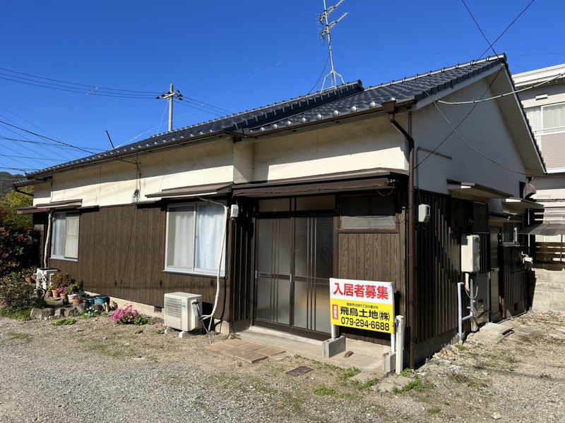 西庄甲高嶋平屋　西棟東側