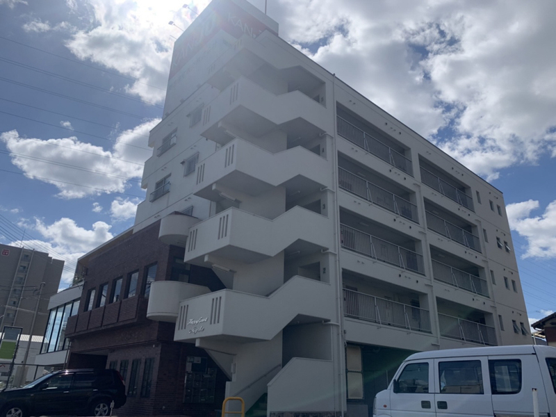 ハッピーコート三宅